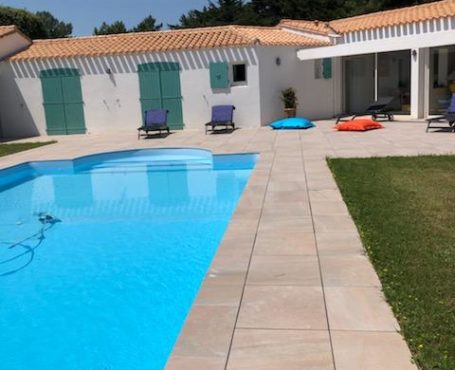 tour-de-piscine-b2s