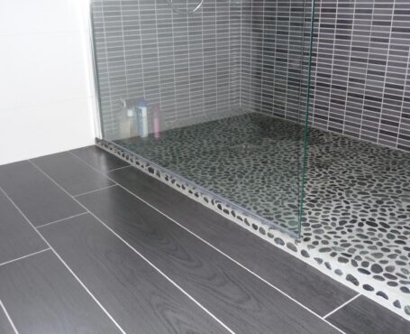douche à l'italienne appartement la rochelle