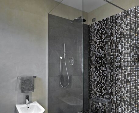 mosaique-douche-italienne-emaux-de-verre